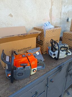 Motorová pila Holzfforma G888 - 5