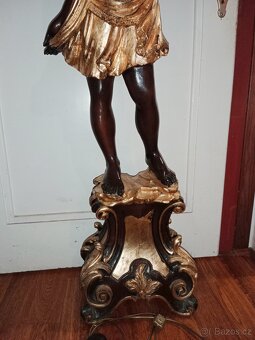 Starý dřevěný mouřenín-světlonoš- lampa - 5