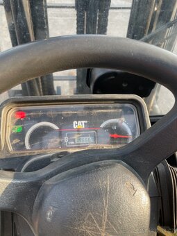 Caterpillar GP25 N - 5