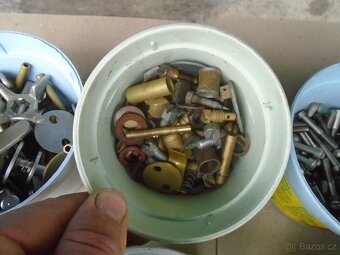 Solex , Jikov 26-30 , Tatra 57,75 , Skoda - 5