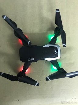 RJ DRONES SKLÁDACÍ MODEL S60 - 5