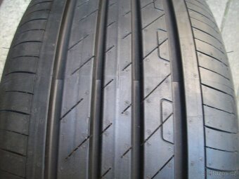 2ks GY na Karoq Sportline 215.50.18 92V stav 99% - 5