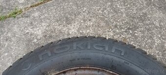 Pneu s disky 185/70 R14 - 5