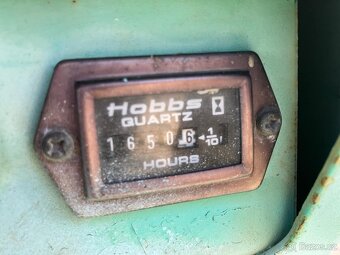 JAPONSKÝ MINIBAGR KOBELCO SK007 750KG - 5