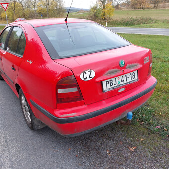 Škoda Octavia 1, SLX 1600 -74 kW - 5