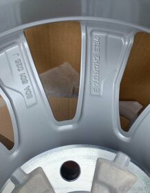 Alu sada orig. - AUDI - 5/112 - 17” - 5