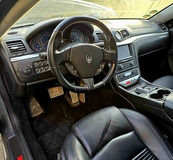 Maserati Granturismo S - 5