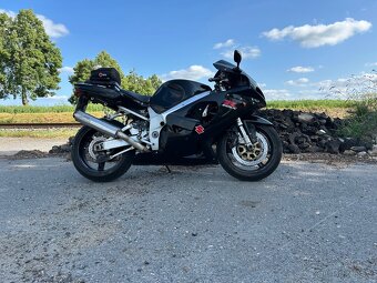 Suzuki gsxr 750 - 5