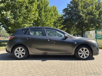 MAZDA 3 1.6 77 kW ROK 2010 - BENZÍN - 5
