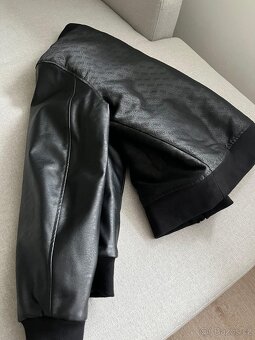 GUESS pánský černý bomber - 5