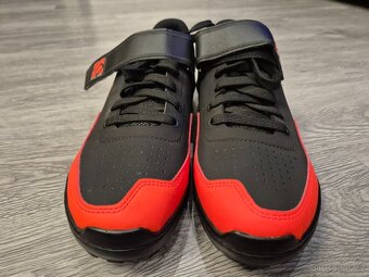 Five Ten Kestrel Black Solar Red, vel. 44 - 5