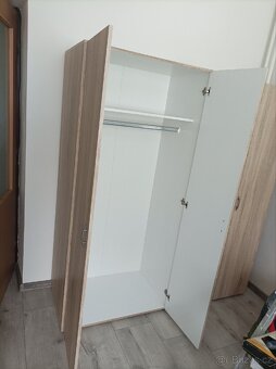 Skříně barva šedý dub - 5
