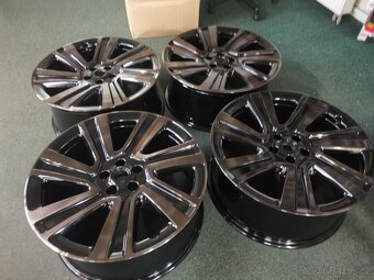 Range Rover Autobiography Black Diamant Luxuri 9,5x22" - 5