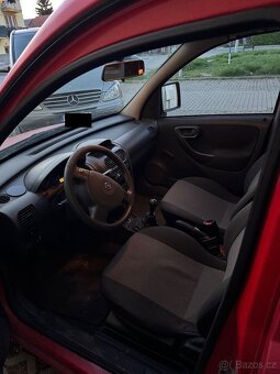 Opel Combo, 1.4 benzin, 66kW, dvoumístný s boudou - 5