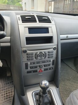 Peugeot 407 2.0 benzín - 5