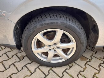 Subaru Forester 4×4 2,0i 110 KW AC STK - 5