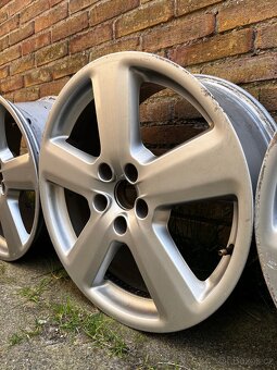 Alu kola 5x112 R18 Audi - 5