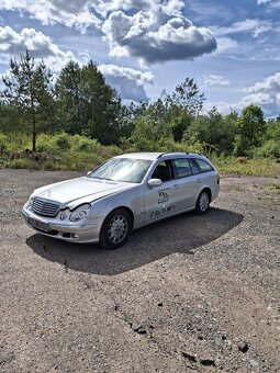 2x Mercedes Benz E 320cdi náhradní díly nebo celek - 5