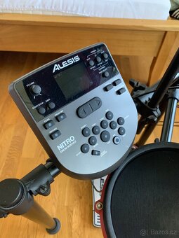 Alesis Nitro Mesh Kit - 5