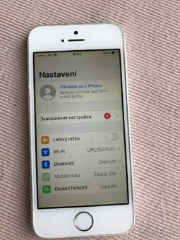 iPhone SE 64GB - 5