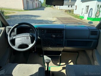 Vw Caravelle VR6 - 5