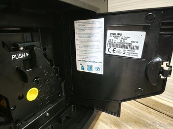 Plně automatický kávovar Philips LatteGo - 5
