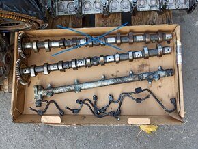 MERCEDES ML w163 270 CDi - PŘÍSLUŠENSTVÍ MOTORU - 5