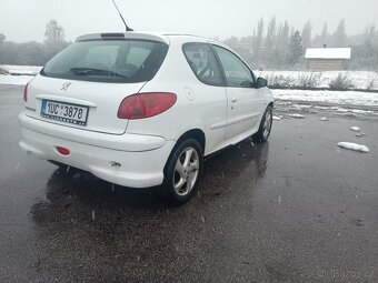 Prodám Peugeot 206 AUTOMAT - 5