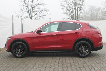 Alfa Romeo Stelvio 2.2JTD 154kW¨Q4¨ACC¨KEYLESS¨KAMERA - 5
