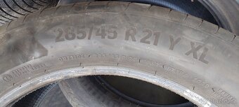 285/45 R21 - 5