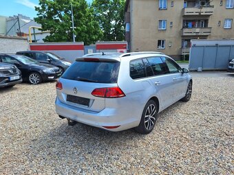 Volkswagen Golf 1.4 TSi 90KW Kombi HighLine, S.Kniha - 5