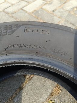 Bridgestone Turanza 205/60 R16 - 5