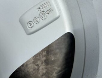 Originální Alu kola 5x112 VW Tiguan 215/65/17 letní TPMS - 5