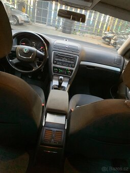 Škoda Octavia 2012 - 5