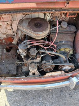 Fiat 600 auto k renovaci - 5