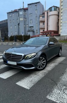 Mercedes-Benz E 2016 - 5