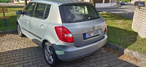 Skoda fabia 2 face lift 1.2 barva 9559 dily z vozu - 5