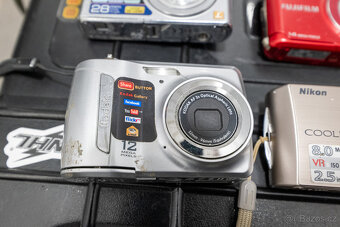 Fujifilm, Nikon, Kodak, Lumix kompakty - 5
