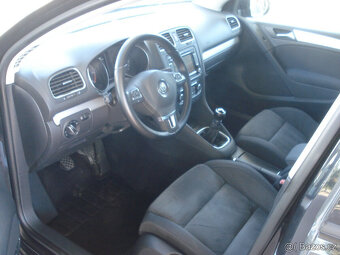 Volkswagen Golf 1.6 TDi HIGHLINE - 5