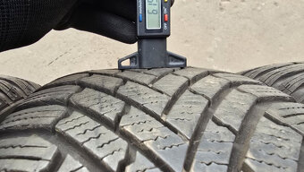 Zimní pneu 205/55/16 Continental - 5