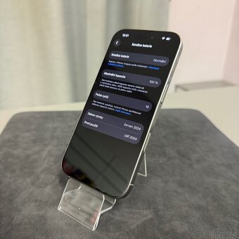 iPhone 16 Pro 256GB natural, 100% baterie, rok záruka - 5
