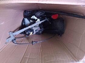 Peugeot 406 coupe díly - 5