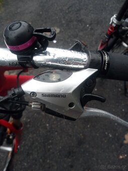 Prodám dámské trekové kolo znacky Kellys - 5