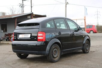 Audi A2, 1,4i 55KW, STK 5/2027, KLIMA, r.v. 2001 - 5