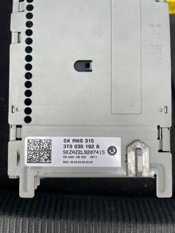 ŠKODA AMUNDSEN + - 5