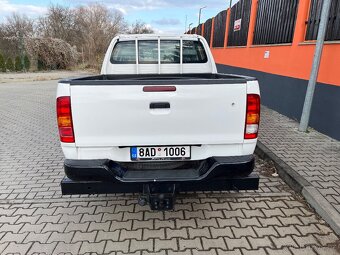 Toyota Hilux 2.5 TD naj: 69837 km - 5