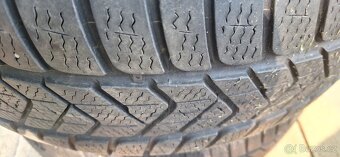 225/50/17 Pirelli M+S sada 2000kc - 5