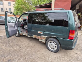 Mercedes Vito - 5