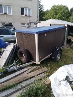Přívěsný brzděný vozík - 5