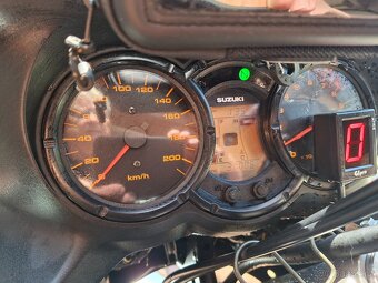 Suzuki DL 650 - 5